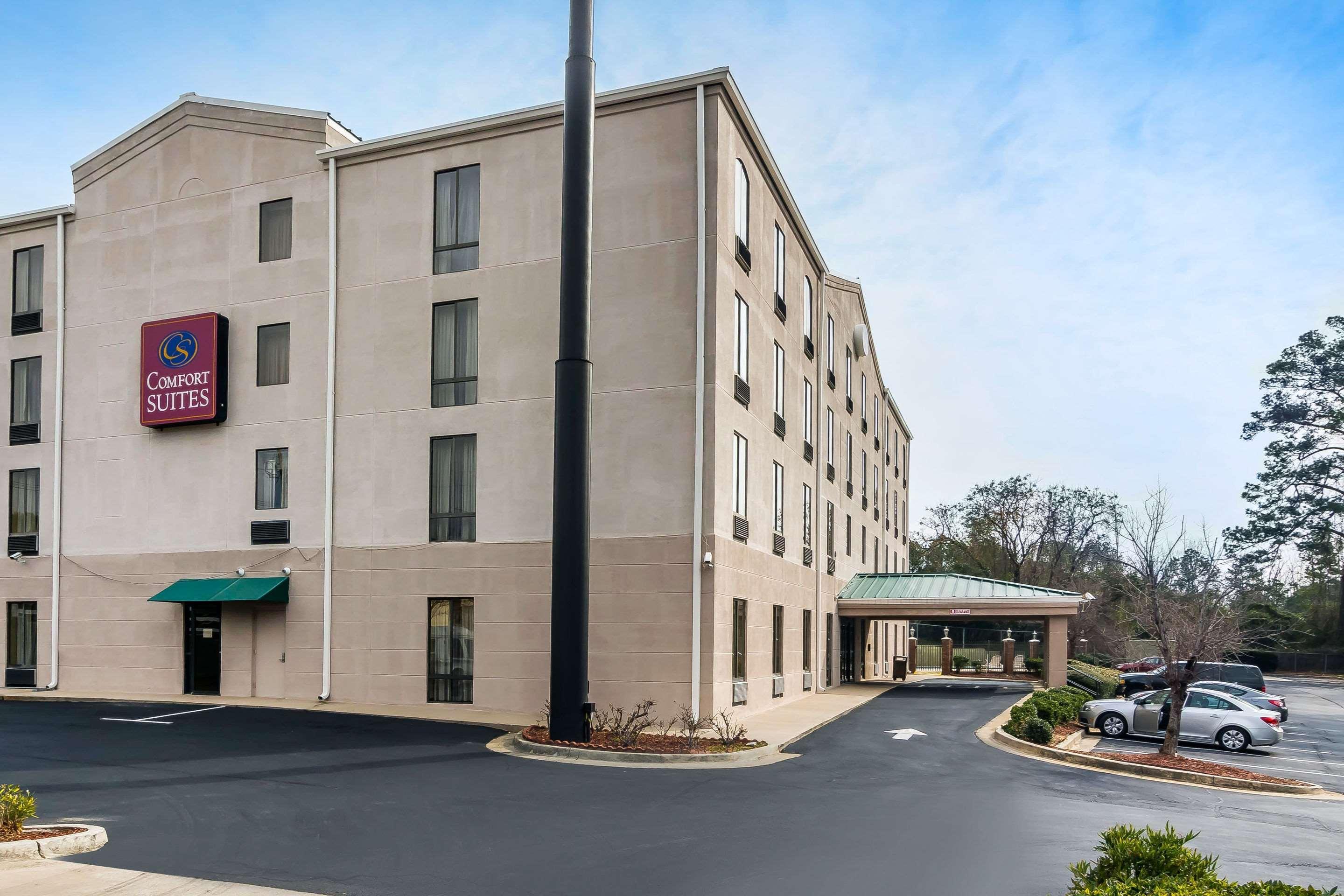 Comfort Suites Columbus State University Area Exterior photo